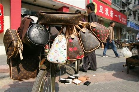 where to buy fake bags in chinatown|counterfeit bags in chinatown.